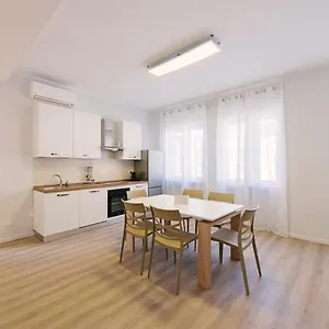 La Casetta Di Lina Rooms&apartments Affittacamere