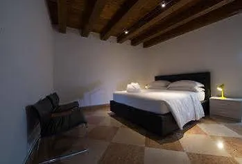 Verona Design 2*,